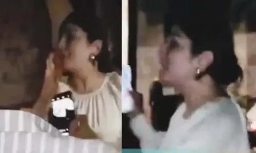 ಅಡ್ಡಾದಿಡ್ಡಿ ಚಾಲನೆ: ನಟಿ ರವೀನಾ ಟಂಡನ್ ರಿಂದ ಮಹಿಳೆಯರ ಮೇಲೆ ಹಲ್ಲೆ; ಆರೋಪ