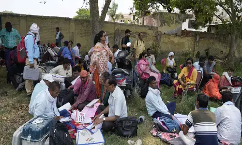 ಅಂತಿಮ ಹಂತದ ಮತದಾನ | ಉತ್ತರಪ್ರದೇಶದಲ್ಲಿ ಉಷ್ಣಾಘಾತದಿಂದ 33 ಚುನಾವಣಾ ಸಿಬ್ಬಂದಿ ಮೃತ್ಯು