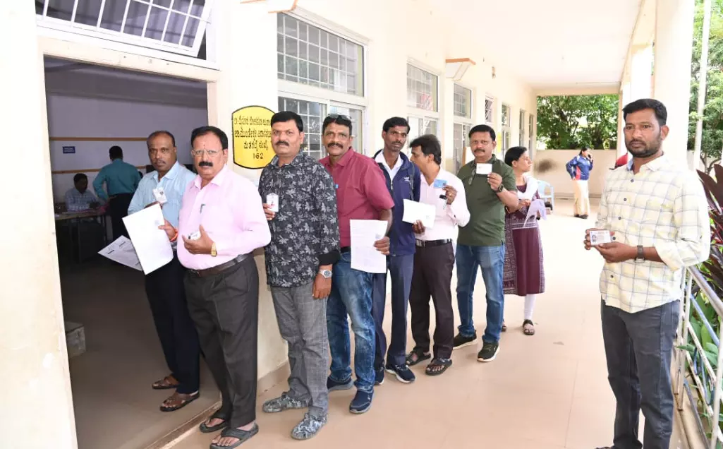 ವಿಧಾನ ಪರಿಷತ್‌ ಚುನಾವಣೆ | ಬಿರುಸಿನ ಮತದಾನ