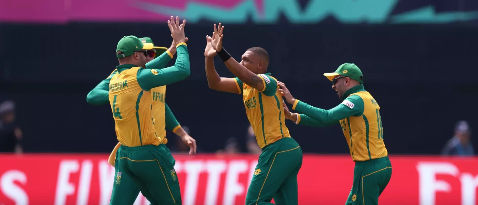 ಟಿ20 ವಿಶ್ವಕಪ್ ಕ್ರಿಕೆಟ್: ದಕ್ಷಿಣ ಆಫ್ರಿಕಾಗೆ ಸುಲಭದ ತುತ್ತಾದ ಶ್ರೀಲಂಕಾ