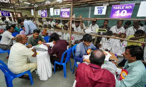 ಲೋಕಸಭಾ ಚುನಾವಣೆ ಫಲಿತಾಂಶ: ಮತಎಣಿಕೆ ಕೇಂದ್ರದ ದೃಶ್ಯಗಳು