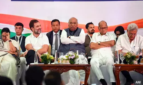 ಇಂಡಿಯಾದ ದಿಟ್ಟ ಹೋರಾಟದ ಮುಂದೆ ಬಾಡಿದ ಕಮಲ ; ಎನ್ ಡಿಎ ಗೆ ಬಹುಮತ