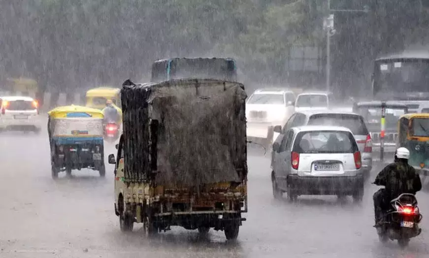 ಬೆಂಗಳೂರಿನಲ್ಲಿ ಮುಂದುವರೆದ ಮಳೆ