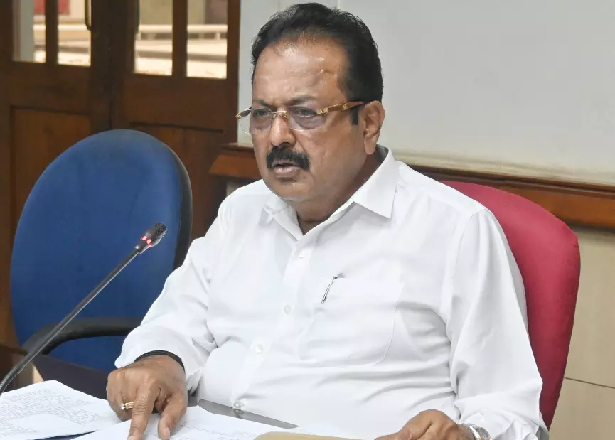 ಮುಂಗಾರು ಬೆಳೆ ವೈಫಲ್ಯ : 1,791 ಕೋಟಿ ರೂ ಪರಿಹಾರಕ್ಕೆ ಸಚಿವ ಚಲುವರಾಯಸ್ವಾಮಿ ಸೂಚನೆ