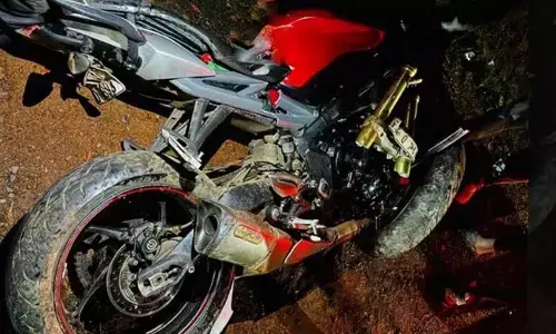 ಕಾಸರಗೋಡು: ಟೆಲಿಫೋನ್ ಜಂಕ್ಷನ್ ಬಾಕ್ಸ್ ಗೆ ಬೈಕ್ ಢಿಕ್ಕಿ;‌ ಇಬ್ಬರು ಮೃತ್ಯು