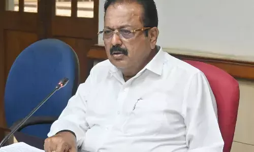 ಮುಂಗಾರು ಬೆಳೆ ವೈಫಲ್ಯ : 1,791 ಕೋಟಿ ರೂ ಪರಿಹಾರಕ್ಕೆ ಸಚಿವ ಚಲುವರಾಯಸ್ವಾಮಿ ಸೂಚನೆ