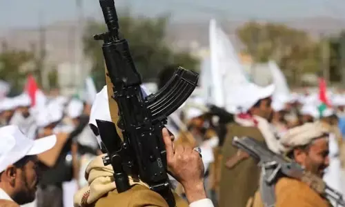 ಯೆಮನ್‍ನ ಹೌದಿ ಬಂಡುಗೋರರ ವಶದಲ್ಲಿ ವಿಶ್ವಸಂಸ್ಥೆಯ 9 ಸಿಬ್ಬಂದಿ ; ವರದಿ