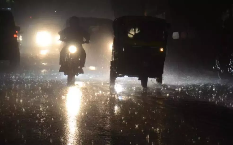 ಭಾರೀ ಮಳೆ ಸಾಧ್ಯತೆ: ಕರಾವಳಿ ಜಿಲ್ಲೆಗಳಿಗೆ ರೆಡ್ ಅಲರ್ಟ್ ಘೋಷಣೆ