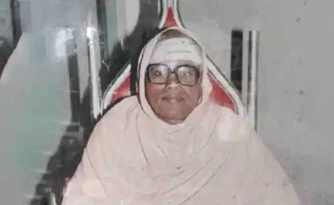 ಮೈಸೂರು: ಮಠದ ಕೊಠಡಿಯಲ್ಲೇ ಮಾರಕಾಸ್ತ್ರಗಳಿಂದ ಇರಿದು ಸ್ವಾಮೀಜಿ ಹತ್ಯೆ