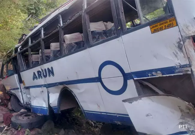 ಜಮ್ಮು: ಬಸ್ ಮೇಲೆ ಶಂಕಿತ ಉಗ್ರರ ದಾಳಿ ; ರಿಯಾಸಿ ತಲುಪಿದ ಎನ್ಐಎ ತಂಡ