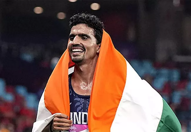 ಪುರುಷರ 5000 ಮೀ.ಓಟ: ಅವಿನಾಶ್ ಸಾಬ್ಳೆಯ ರಾಷ್ಟ್ರೀಯ ದಾಖಲೆ ಮುರಿದ ಗುಲ್ವೀರ್ ಸಿಂಗ್ ಪುರುಷರ 5000 ಮೀ.ಓಟ: ಅವಿನಾಶ್ ಸಾಬ್ಳೆಯ ರಾಷ್ಟ್ರೀಯ ದಾಖಲೆ ಮುರಿದ ಗುಲ್ವೀರ್ ಸಿಂಗ್