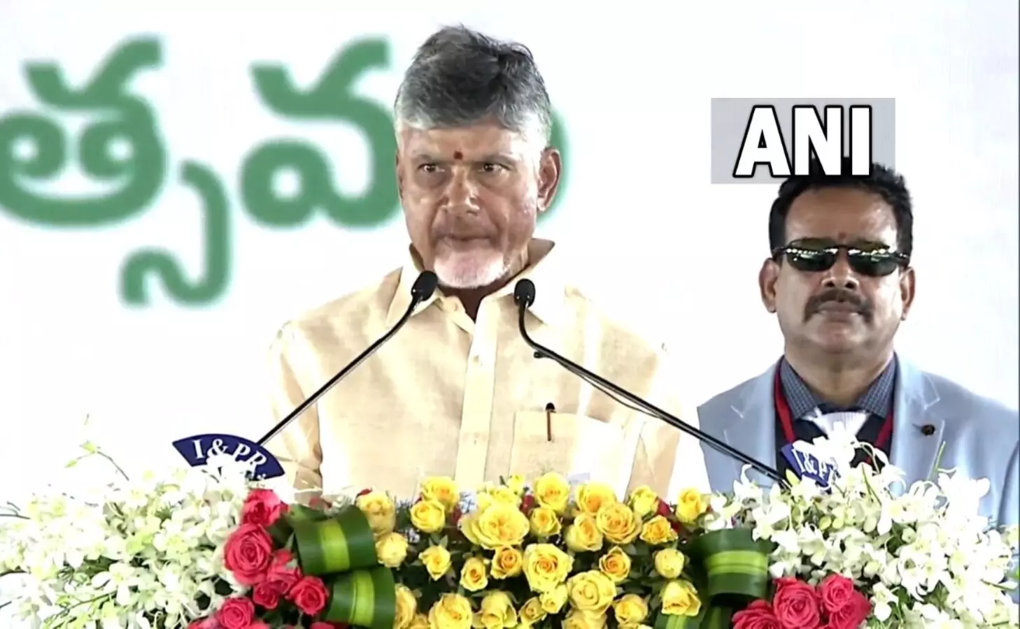 ಆಂಧ್ರಪ್ರದೇಶದ ನೂತನ ಮುಖ್ಯಮಂತ್ರಿಯಾಗಿ ಚಂದ್ರಬಾಬು ನಾಯ್ಡು ಪ್ರಮಾಣ ವಚನ ಸ್ವೀಕಾರ