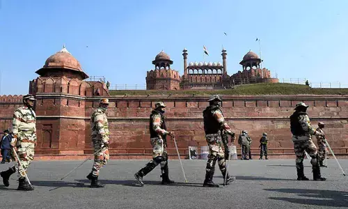 ಕೆಂಪು ಕೋಟೆ ದಾಳಿ ಪ್ರಕರಣ | ಪಾಕಿಸ್ತಾನದ ದೋಷಿಗೆ ಕ್ಷಮಾಧಾನ ನೀಡಲು ರಾಷ್ಟ್ರಪತಿ ನಕಾರ