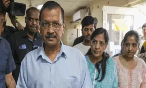 ಕೇಜ್ರಿವಾಲ್ ನ್ಯಾಯಾಲಯದಲ್ಲಿ ಮಾತನಾಡಿರುವ ವೀಡಿಯೋ ತೆಗೆದು ಹಾಕುವಂತೆ ಅವರ ಪತ್ನಿಗೆ ಸೂಚಿಸಿದ ದಿಲ್ಲಿ ಹೈಕೋರ್ಟ್