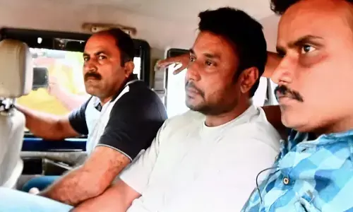 ರೇಣುಕಾಸ್ವಾಮಿ ಕೊಲೆ ಪ್ರಕರಣ | ದರ್ಶನ್‌, ಪವಿತ್ರಾ ಗೌಡ ಸೇರಿ 13 ಮಂದಿಯನ್ನು ಪೊಲೀಸ್ ಕಸ್ಟಡಿಗೆ ನೀಡಿ ಕೋರ್ಟ್​ ಆದೇಶ​​​