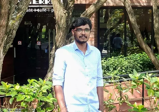 ಕೋಲಾರ |  ನವ ವಿವಾಹಿತ ಇನ್ಫೋಸಿಸ್ ಉದ್ಯೋಗಿ ಆತ್ಮಹತ್ಯೆ