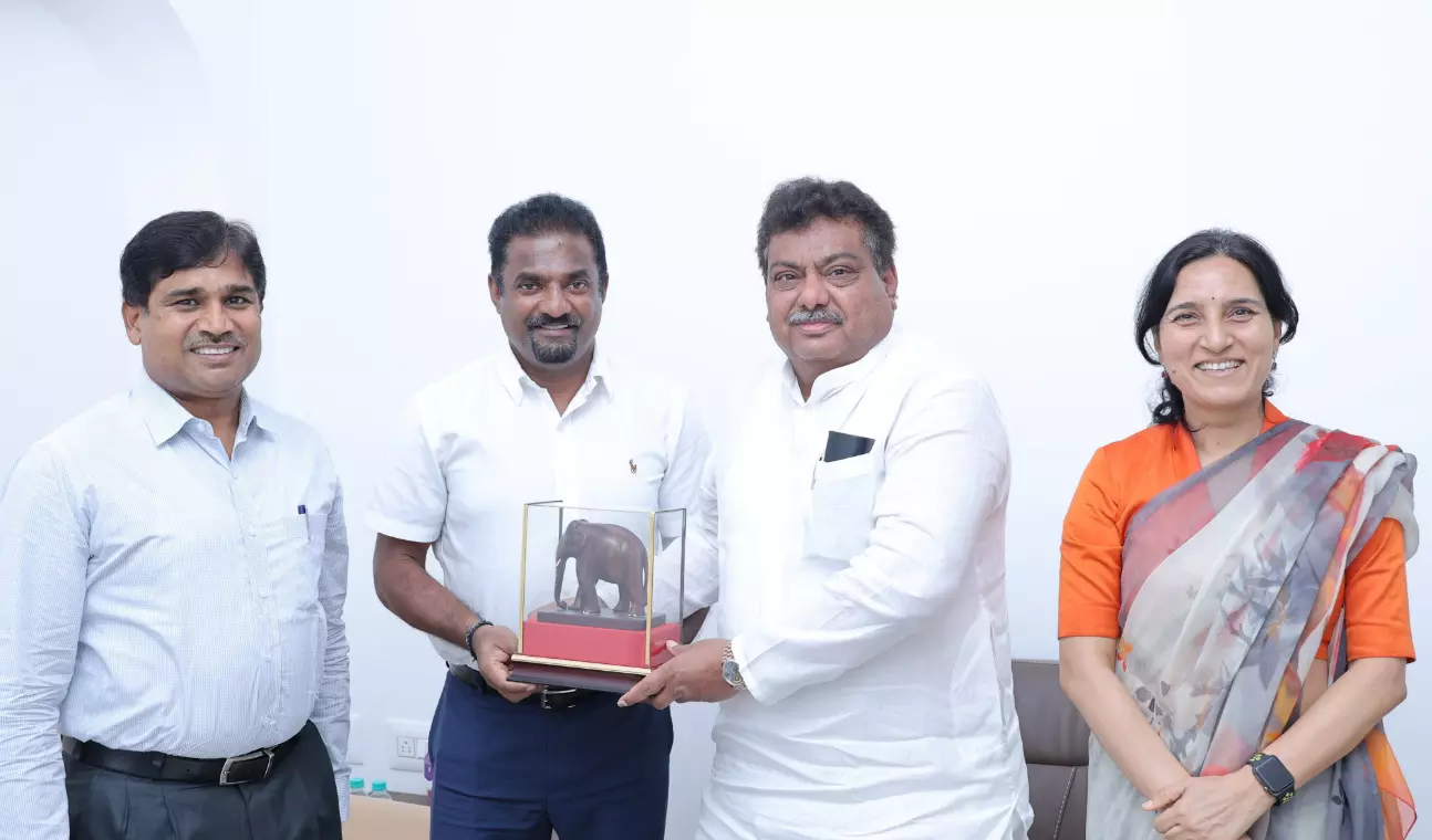 ರಾಜ್ಯದಲ್ಲಿ ಮಾಜಿ ಕ್ರಿಕೆಟಿಗ ಮುತ್ತಯ್ಯ ಮುರಳೀಧರನ್‌ರಿಂದ 1,400 ಕೋಟಿ ರೂ.ಹೂಡಿಕೆ‌ : ಎಂ.ಬಿ.ಪಾಟೀಲ್