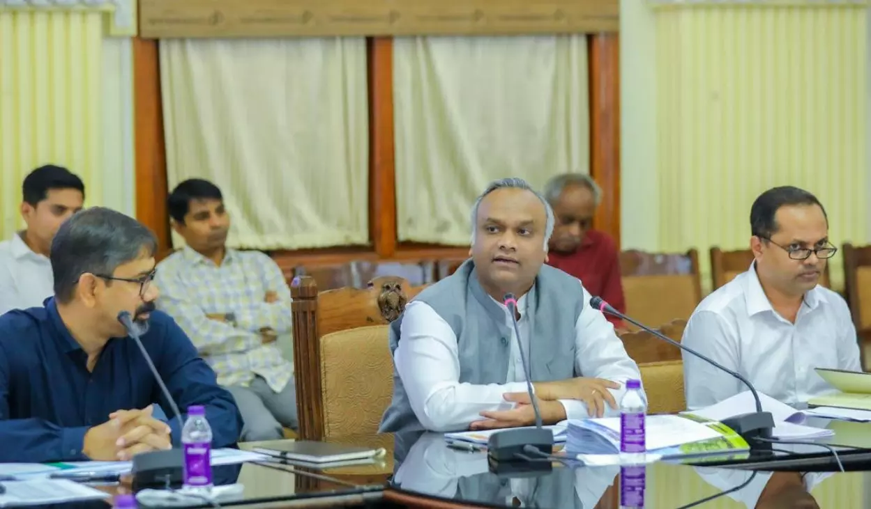 ಕುಡಿಯುವ ನೀರು ಕಲುಷಿತಗೊಳ್ಳದಂತೆ ಮುಂಜಾಗ್ರತಾ ಕ್ರಮ ಅಗತ್ಯ : ಸಚಿವ ಪ್ರಿಯಾಂಕ್ ಖರ್ಗೆ