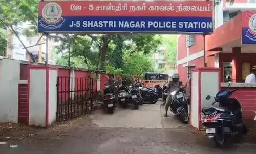 ಫುಟ್‍ಪಾತ್‍ನಲ್ಲಿ ನಿದ್ರಿಸುತ್ತಿದ್ದ ವ್ಯಕ್ತಿಯ ಮೇಲೆ ಕಾರು ಹರಿಸಿದ ಸಂಸದನ ಪುತ್ರಿಗೆ ಜಾಮೀನು