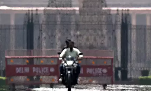 ಬಿಸಿಲಾಘಾತಕ್ಕೆ ಉತ್ತರ ಭಾರತ ತತ್ತರ | ದಿಲ್ಲಿಯಲ್ಲಿ ಉಷ್ಣಮಾರುತಕ್ಕೆ ಬಲಿಯಾದವರ ಸಂಖ್ಯೆ 20ಕ್ಕೇರಿಕೆ