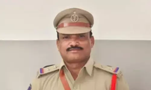 ಸಹೋದ್ಯೋಗಿಗೆ ಗನ್ ತೋರಿಸಿ ಅತ್ಯಾಚಾರ: ಪೊಲೀಸ್ ಅಧಿಕಾರಿಯ ಬಂಧನ