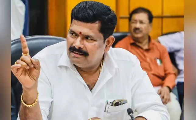 ಕನ್ನಡ ಶಾಲೆಗಳಿಗೆ ಮರಾಠಿ ಶಿಕ್ಷಕರ‌ ನೇಮಕ‌ | ಮಹಾರಾಷ್ಟ್ರ ಸರಕಾರಕ್ಕೆ ಪತ್ರ : ಸಚಿವ ಶಿವರಾಜ್ ತಂಗಡಗಿ