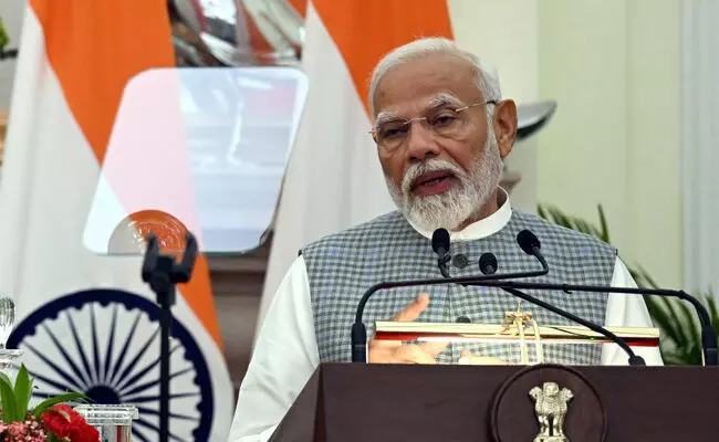 ಇದೇ ಪ್ರಥಮ ಬಾರಿಗೆ ಪ್ರಮಾಣ ವಚನ ಸ್ವೀಕಾರ ನಮ್ಮದೇ ಸಂಸತ್ ಭವನದಲ್ಲಿ ಆಗುತ್ತಿದೆ: ಪ್ರಧಾನಿ ಮೋದಿ ಇದೇ ಪ್ರಥಮ ಬಾರಿಗೆ ಪ್ರಮಾಣ ವಚನ ಸ್ವೀಕಾರ ನಮ್ಮದೇ ಸಂಸತ್ ಭವನದಲ್ಲಿ ಆಗುತ್ತಿದೆ: ಪ್ರಧಾನಿ ಮೋದಿ