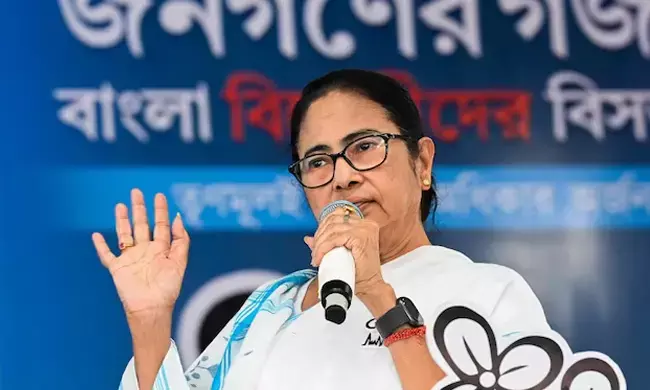 ಭಾರತ-ಬಾಂಗ್ಲಾದೇಶ ನೀರು ಹಂಚಿಕೆ ಕುರಿತು ಮಾತುಕತೆ ಏಕಪಕ್ಷೀಯ : ಮಮತಾ ಬ್ಯಾನರ್ಜಿ
