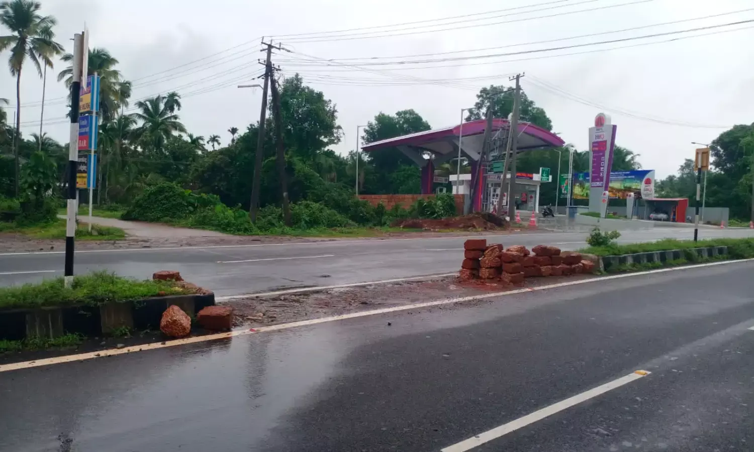 ಡಿವೈಡರ್ ತೆರವು: ಕಾನೂನು ಕ್ರಮಕ್ಕೆ ಮುಂದಾದ ಲೋಕೋಪಯೋಗಿ ಇಲಾಖೆ