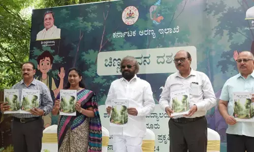 ಮೃಗಾಲಯ ಸಂದರ್ಶಕರಿಗೆ ರಿಯಾಯಿತಿ ದರದಲ್ಲಿ ಸಸಿ ನೀಡಲು ಸಚಿವ ಈಶ್ವರ್ ಖಂಡ್ರೆ ಸೂಚನೆ