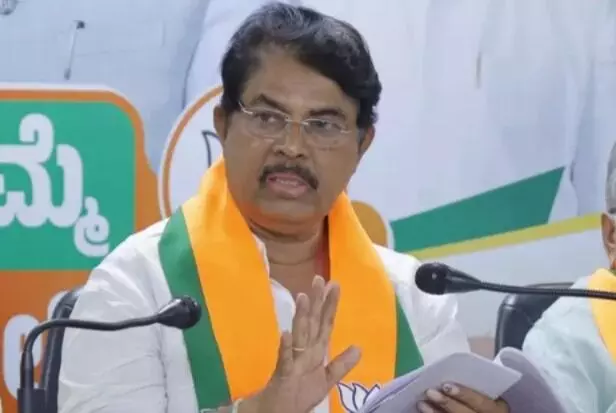 ಕಾಂಗ್ರೆಸ್‌ ಸರಕಾರ ಪ್ರತಿ ಕುಟುಂಬದಿಂದ 8-10 ಸಾವಿರ ರೂ. ದರೋಡೆ ಮಾಡುತ್ತಿದೆ : ಆರ್‌.ಅಶೋಕ್