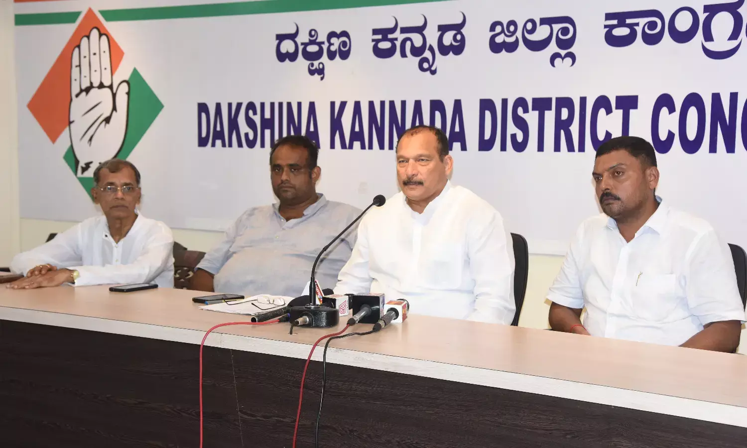 ನೀಟ್ ವ್ಯವಸ್ಥೆಯಿಂದ ಹೊರಬರಲು ರಾಜ್ಯಕ್ಕೆ ಅವಕಾಶ ನೀಡಲು ಐವನ್ ಡಿಸೋಜ ಆಗ್ರಹ