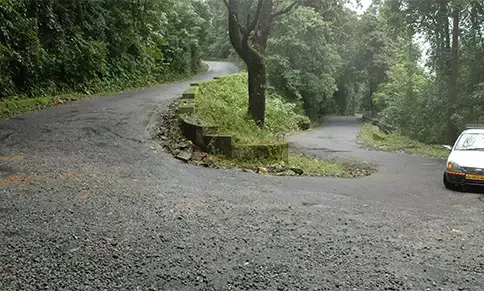 ಆಗುಂಬೆ ಘಾಟಿಯಲ್ಲಿ ಭಾರಿ ವಾಹನಗಳ ಸಂಚಾರ ನಿಷೇಧ: ಉಡುಪಿ ಡಿಸಿ ವಿದ್ಯಾಕುಮಾರಿ