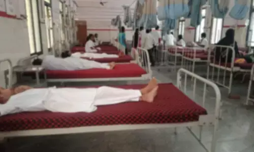 ಕಲಬುರಗಿ: ಮೊರಾರ್ಜಿ ದೇಸಾಯಿ ಶಾಲೆಯ 15 ವಿದ್ಯಾರ್ಥಿನಿಯರು ಅಸ್ವಸ್ಥ: ಆಸ್ಪತ್ರೆಗೆ ದಾಖಲು