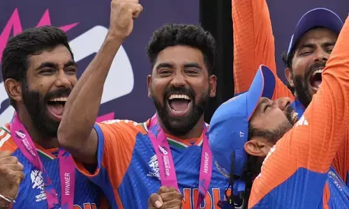 ವಿಶ್ವಕಪ್ ವಿಜಯದ ಬಳಿಕ ‘ಅಲ್ಲಾಹ್‌ಗೆ ಕೃತಜ್ಞತೆ’ ಸಲ್ಲಿಸಿದ ಮುಹಮ್ಮದ್ ಸಿರಾಜ್ ವಿರುದ್ಧ ಬಲಪಂಥೀಯರಿಂದ ಟ್ರೋಲ್