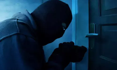 ಒಂದು ತಿಂಗಳಲ್ಲಿ ಕದ್ದ ವಸ್ತುಗಳನ್ನು ಮರಳಿಸುವೆ: ಮನೆಗೆ ನುಗ್ಗಿ ನಗ-ನಗದು ಕಳವು ಮಾಡಿ ಕ್ಷಮಾಪಣಾ ಪತ್ರ ಬರೆದಿಟ್ಟ ಕಳ್ಳ!