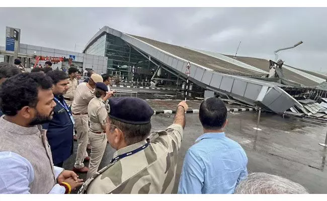 2024ರಲ್ಲಿ ವಿಮಾನ ನಿಲ್ದಾಣಗಳ ರಚನೆಗಳ ದಾಖಲೆ ಸಂಖ್ಯೆಯ ಕುಸಿತ; ಆರು ವರ್ಷಗಳಲ್ಲೇ ಗರಿಷ್ಠ 2024ರಲ್ಲಿ ವಿಮಾನ ನಿಲ್ದಾಣಗಳ ರಚನೆಗಳ ದಾಖಲೆ ಸಂಖ್ಯೆಯ ಕುಸಿತ; ಆರು ವರ್ಷಗಳಲ್ಲೇ ಗರಿಷ್ಠ