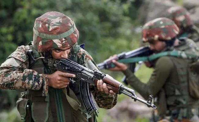 ಜಮ್ಮು-ಕಾಶ್ಮೀರ: ಭಯೋತ್ಪಾದಕರೊಂದಿಗೆ ಗುಂಡಿನ ಕಾಳಗದಲ್ಲಿ ಯೋಧ ಮೃತ್ಯು