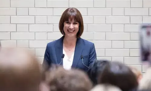 ಬ್ರಿಟನ್‍ನ ನೂತನ ಪ್ರಧಾನಿಯಿಂದ ಸಂಪುಟ ರಚನೆ; ಮೊದಲ ಮಹಿಳಾ ಚಾನ್ಸ್ ಲರ್ ನಿಯೋಜನೆ