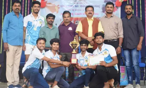 ಶಿವಮೊಗ್ಗ ವಿವಿ ಮಟ್ಟದ ಟೇಬಲ್ ಟೆನ್ನಿಸ್ ಪಂದ್ಯಾಟ: ಶೃಂಗೇರಿ ಜೆಸಿಬಿಎಂ ತಂಡಕ್ಕೆ ಪ್ರಶಸ್ತಿ