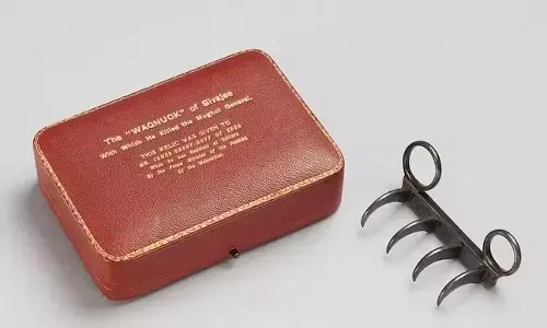 ಲಂಡನ್‌ನಿಂದ ತರಲು ಉದ್ದೇಶಿಸಿರುವ ಶಿವಾಜಿಯ ಐತಿಹ್ಯ ಹುಲಿ ಉಗುರುಗಳು ನೈಜವಾದುದಲ್ಲ : ಇತಿಹಾಸಕಾರ ಇಂದ್ರಜಿತ್ ಸಾವಂತ್ ಆರೋಪ