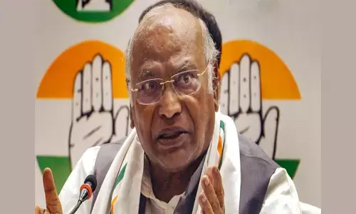 ಯುವಜನರನ್ನು ನಿರುದ್ಯೋಗಿಗಳನ್ನಾಗಿ ಇರಿಸುವುದೇ ಮೋದಿ ಸರಕಾರದ ಏಕೈಕ ಯೋಜನೆ : ಖರ್ಗೆ ಆರೋಪ