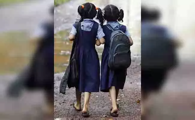 ಆಡುವ ವಯಸ್ಸಿನ ಹೆಣ್ಣುಮಕ್ಕಳ ಹೊಸ ಚಿಂತೆ!