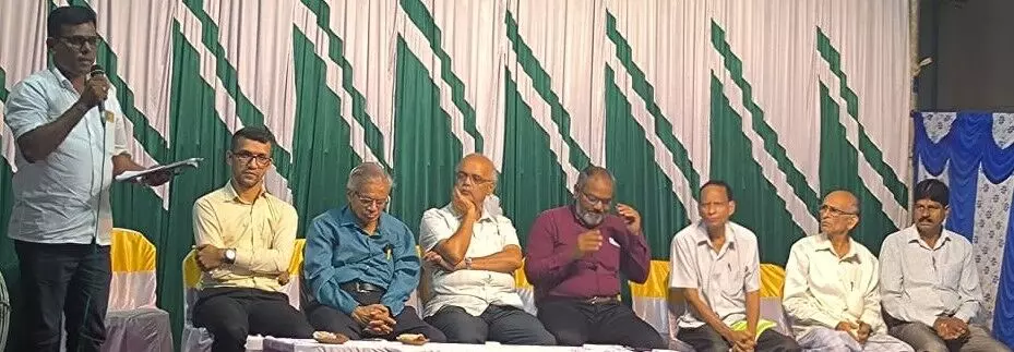 ಮುರುಡೇಶ್ವರ: ಹ್ಯೂಮನ್ ವೆಲ್ಫೇರ್ ಟ್ರಸ್ಟ್ ನಿಂದ ಸೌಹಾರ್ದ ಕಾರ್ಯಕ್ರಮ ಮುರುಡೇಶ್ವರ: ಹ್ಯೂಮನ್ ವೆಲ್ಫೇರ್ ಟ್ರಸ್ಟ್ ನಿಂದ ಸೌಹಾರ್ದ ಕಾರ್ಯಕ್ರಮ