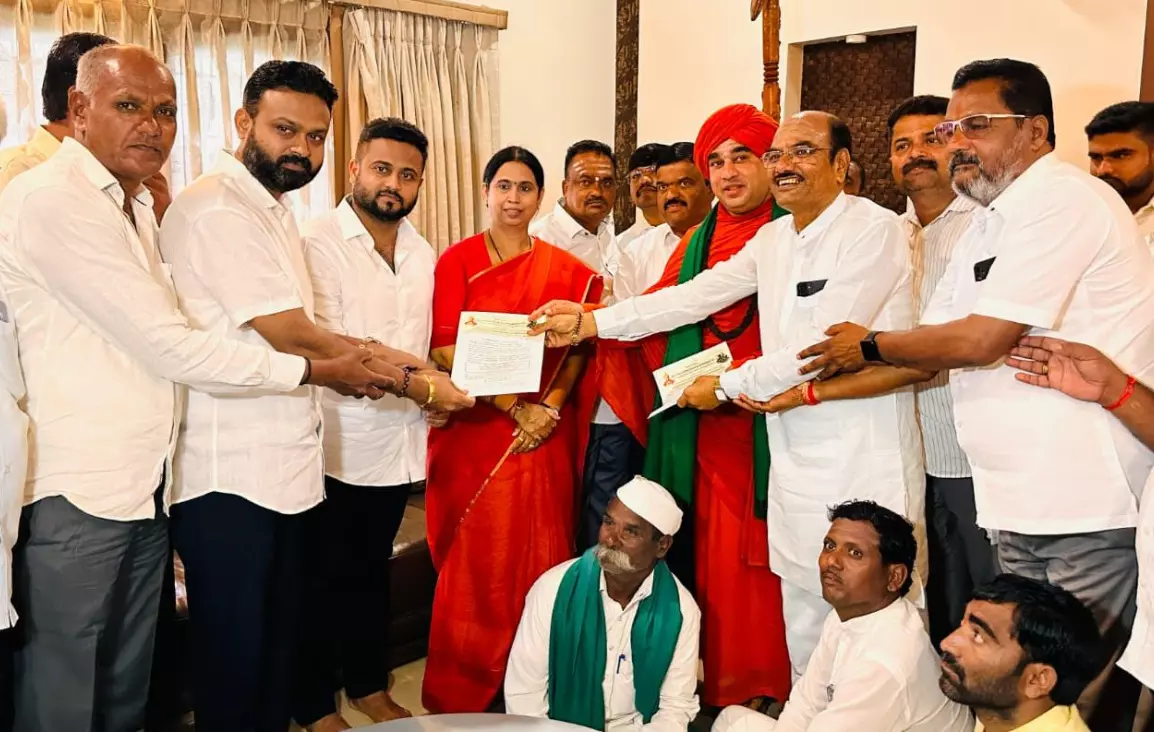 ಅಂತಿಮ ಘಟ್ಟದಲ್ಲಿ ಪಂಚಮಸಾಲಿ ಮೀಸಲಾತಿ ಹೋರಾಟ: ಸಚಿವೆ ಲಕ್ಷ್ಮಿ ಹೆಬ್ಬಾಳ್ಕರ್ ಅಂತಿಮ ಘಟ್ಟದಲ್ಲಿ ಪಂಚಮಸಾಲಿ ಮೀಸಲಾತಿ ಹೋರಾಟ: ಸಚಿವೆ ಲಕ್ಷ್ಮಿ ಹೆಬ್ಬಾಳ್ಕರ್