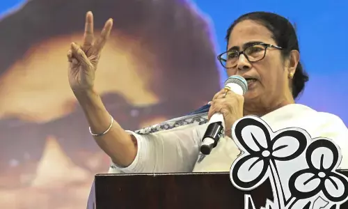 ಬಂಗಾಳದಲ್ಲಿ ಸಿಬಿಐ ತನಿಖೆ: ಕೇಂದ್ರದ ವಿರುದ್ಧ ಗೆದ್ದ ದೀದಿ