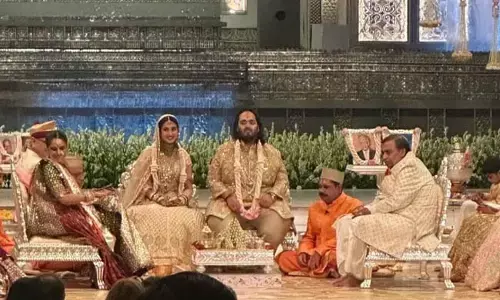 ಅನಂತ್ ಅಂಬಾನಿ ವಿವಾಹಕ್ಕೆ ರಾಜಕಾರಣಿಗಳ ದಂಡು