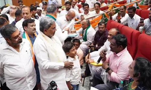 ಮುಖ್ಯಮಂತ್ರಿ ಸಿದ್ದರಾಮಯ್ಯ ಅವರಿಂದ ಕಾಂಗ್ರೆಸ್ ಕಾರ್ಯಕರ್ತರ ಅಹವಾಲು ಸ್ವೀಕಾರ