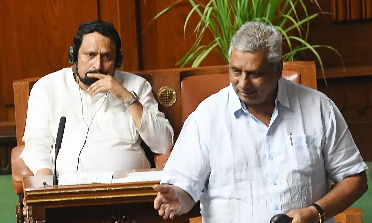 ಉಡುಪಿ ಜಿಲ್ಲೆಯಲ್ಲಿ ಪಶು ಸಂಗೋಪನಾ ಇಲಾಖೆಯಲ್ಲಿ 280 ಹುದ್ದೆ ಖಾಲಿ : ಸಚಿವ ಕೆ.ವೆಂಕಟೇಶ್