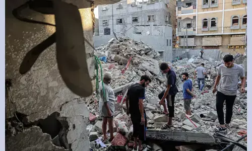 ಗಾಝಾ | ಇಸ್ರೇಲ್ ದಾಳಿಯಲ್ಲಿ 3 ಮಕ್ಕಳ ಸಹಿತ 5 ಮಂದಿ ಮೃತ್ಯು